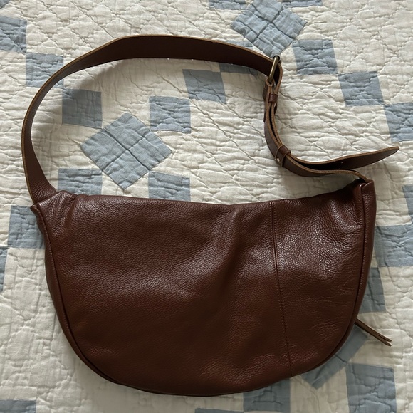 Laroll Oversized Leather Sling Bag - Picture 2 of 6